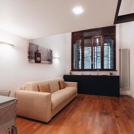 Charming De Togni Apartment Milán Exterior foto
